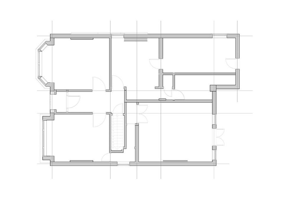 Existing first floor space depicting it's underuse of space with 5 awkwardly shaped bedrooms, storage room and no bathroom or toilet facility